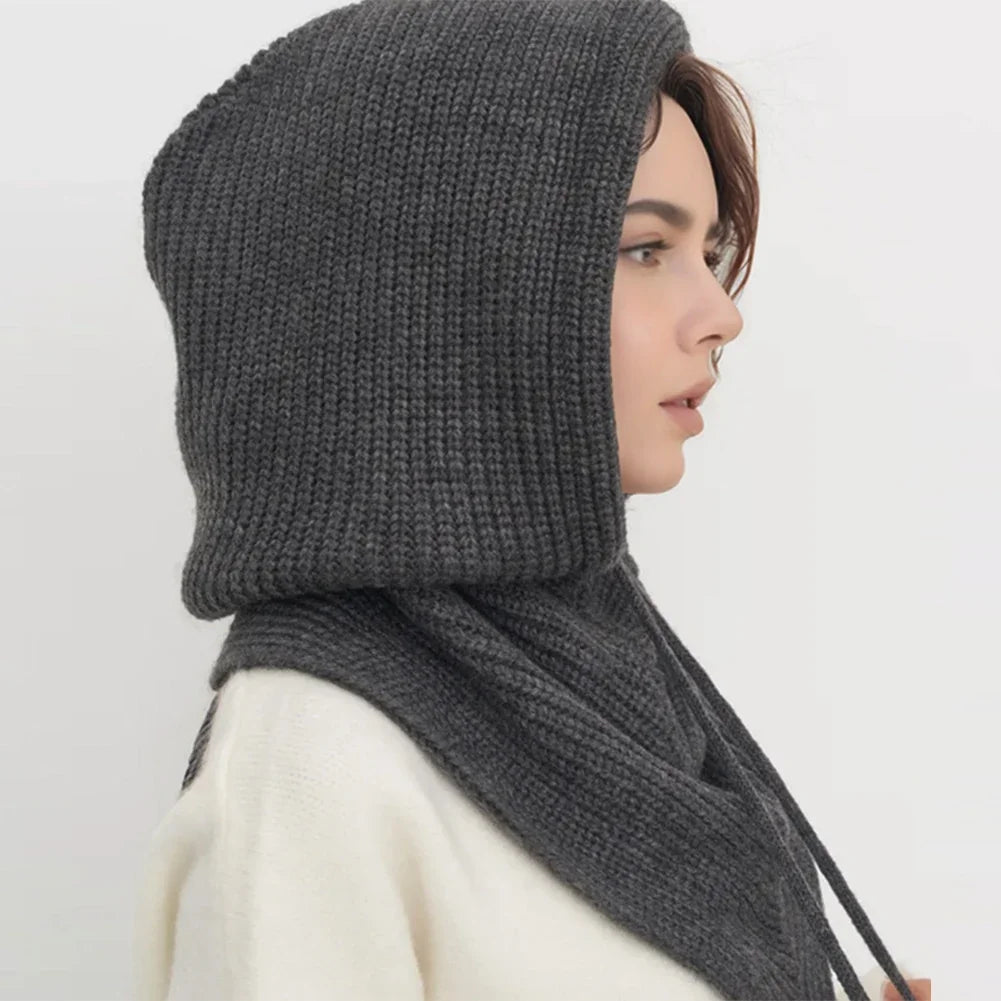 Bonnet-Balaclava Tricoté Avec Écharpe Intégrée pour Femme