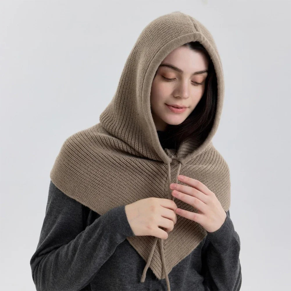 Bonnet-Balaclava Tricoté Avec Écharpe Intégrée pour Femme