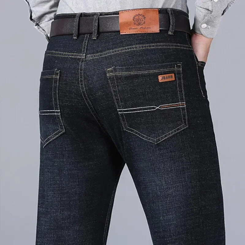 Jean Slim en Denim pour Homme Coupe Droite Mi-Taille