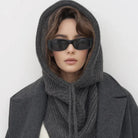 Bonnet-Balaclava Tricoté Avec Écharpe Intégrée pour Femme