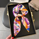 Foulard Carré Graffiti en Polyester 70×70 cm
