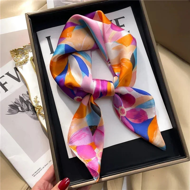 Foulard Carré Graffiti en Polyester 70×70 cm